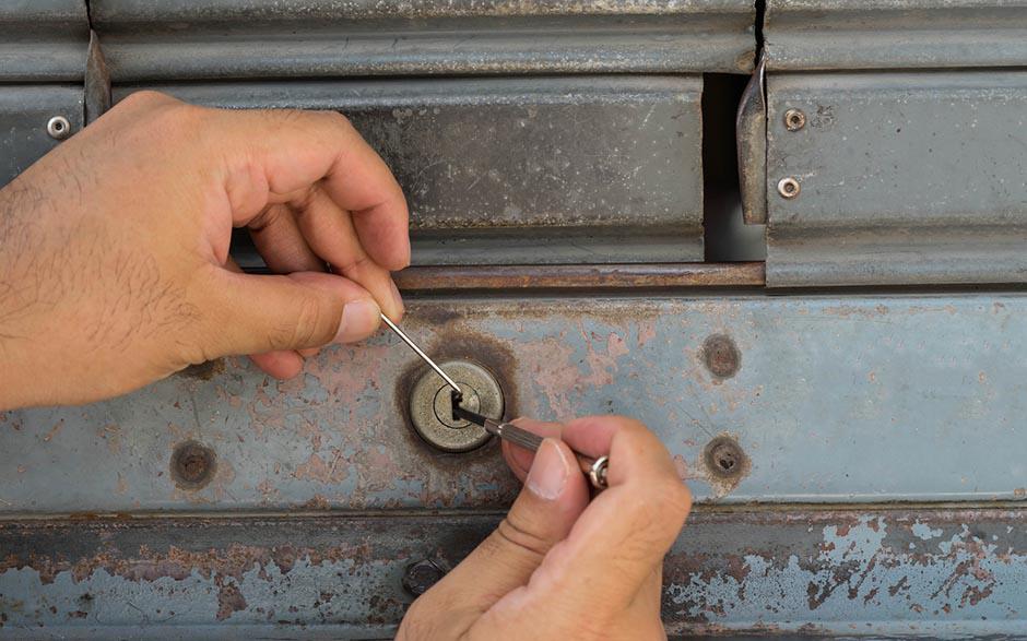 express serrurier prix changement serrure Paris 10